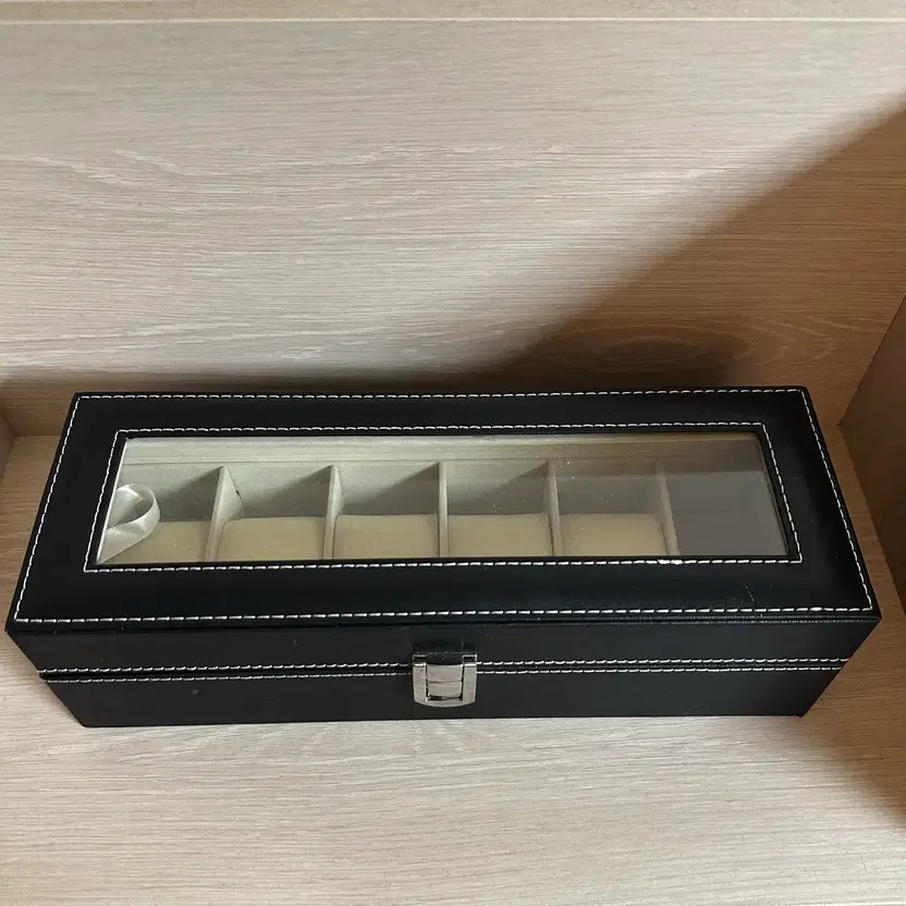 New 6-Piece Watch Case - Unused