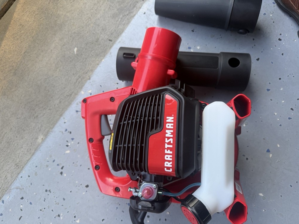 Craftsman B2000 2-Cycle 25cc Gas Leaf Blower