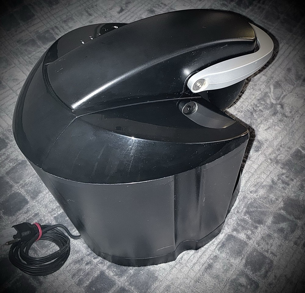 Keurig Single Cup Coffee Maker 2 Size Options MODEL B40 GREAT CONDITION