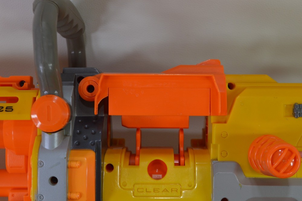 Nerf Vulcan with New Darts! Tri-pod, Ammo Box, Chain Link - Full Auto