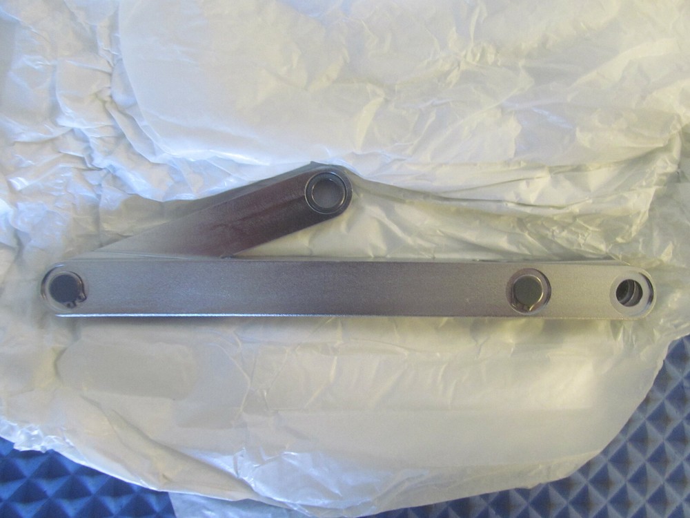 New MDC Arm 930697-03