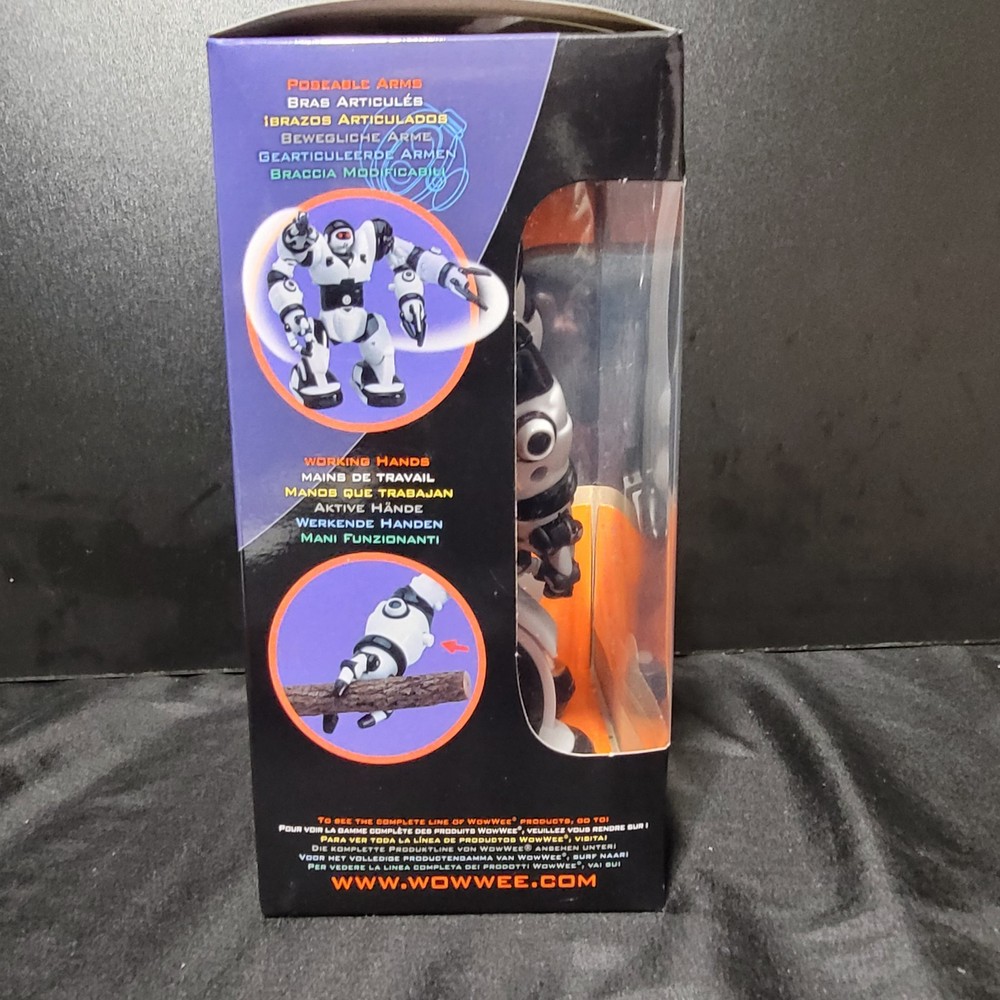 BRAND NEW WowWee Robosapien Mini Remote Control Robot 3885