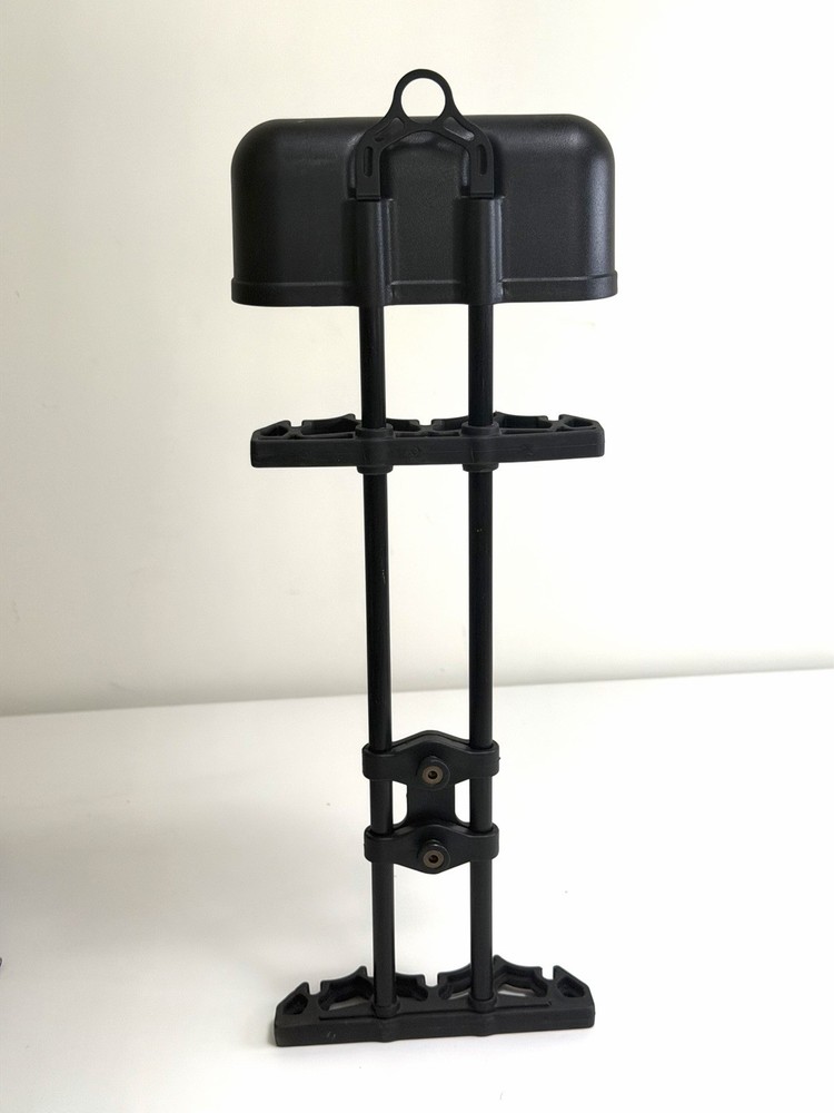 Octane Quiver 5 Arrow Black Lightweight Archery Accessory