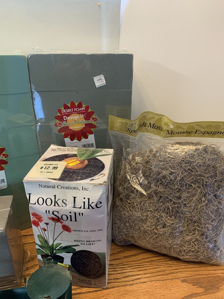 Floral Dry Foam and Extras