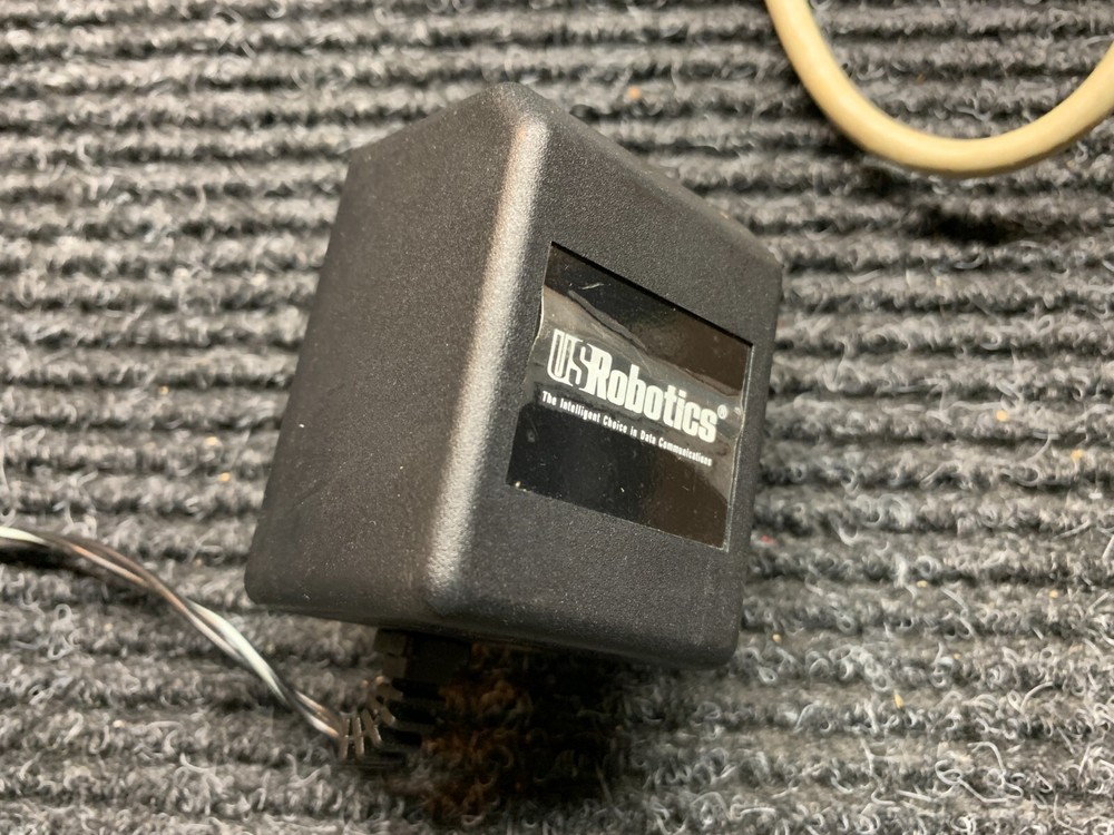 General DataComm Quester v.34 Data/Fax External Modem - Tested