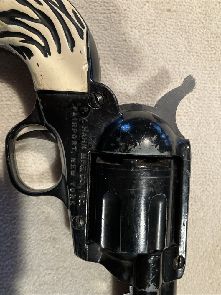 Hahn 45 BB Revolver