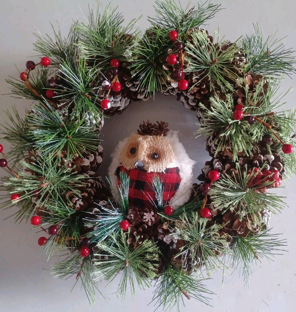 Christmas Pine Cone Wreath
