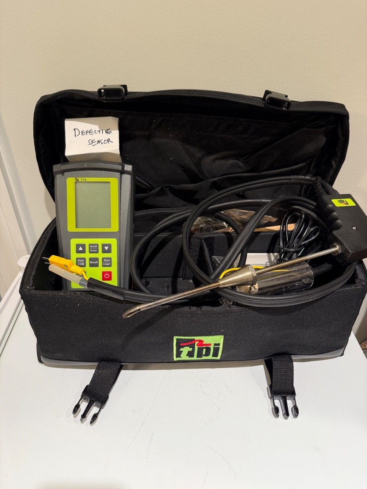 Flue gas analyzer TPI Model 714