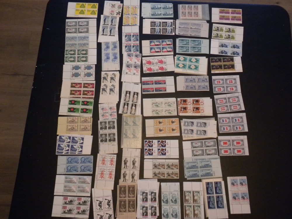 TWENTY-FIVE DIFFERENT US PB'S FROM LARGE SELECTION -FAMOUS AME ETC. NH OG