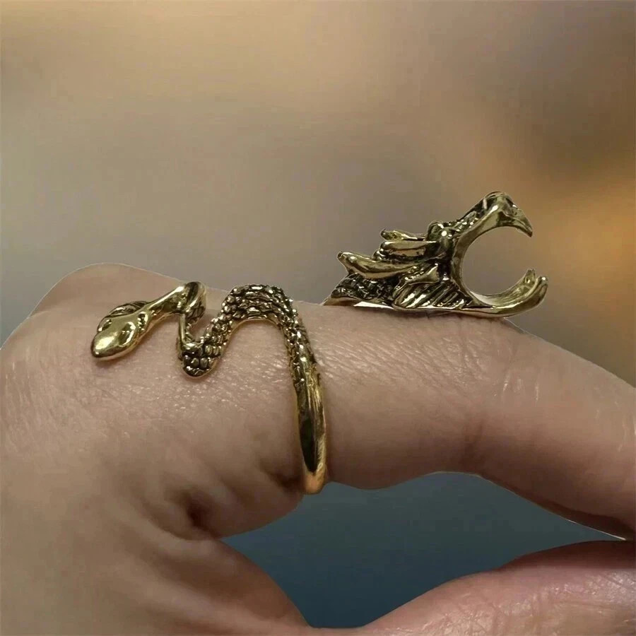 Dragon-Shaped Cigarette Holder Opening Adjustable Size Ring Pipe Cool Jewelry