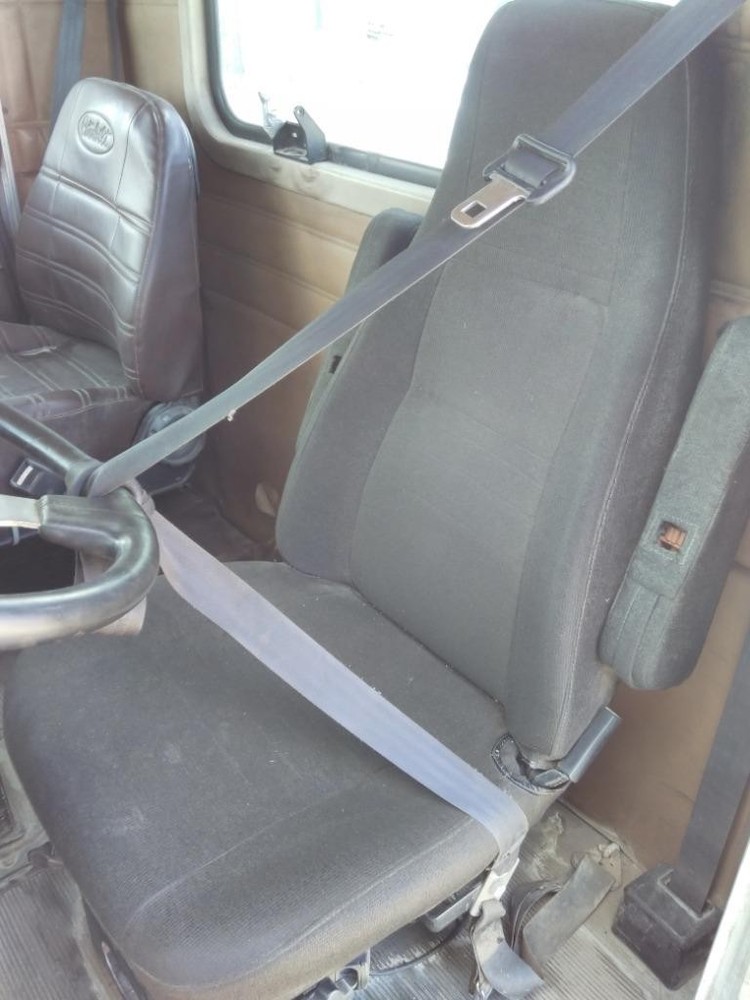 Replaces 2000 PETERBILT 378 FRONT SEAT ,  FL