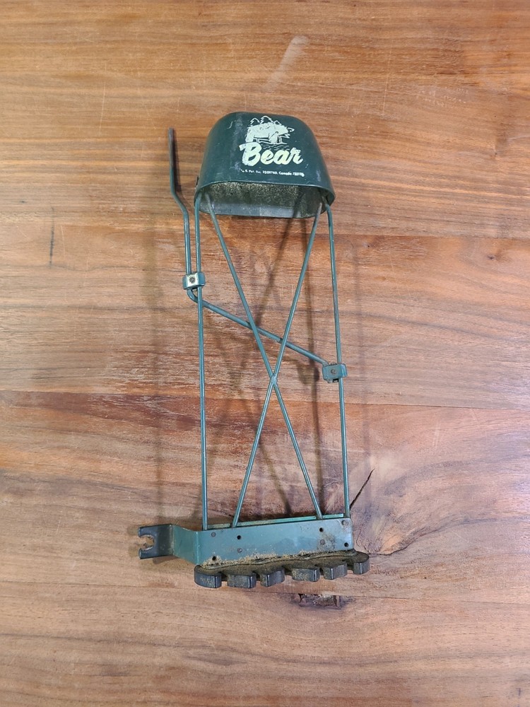 Vintage Bear Archery bow quiver