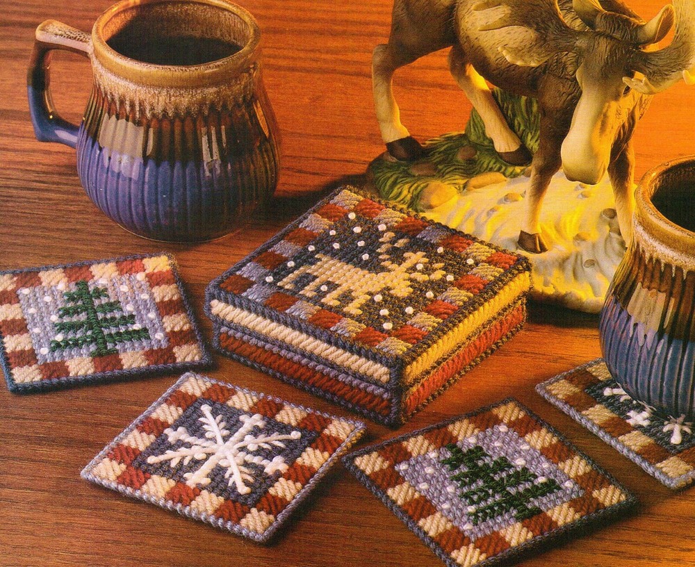 SNOWY LODGE COASTER SET CHRISTMAS PLASTIC CANVAS PATTERN INSTRUCTIONS