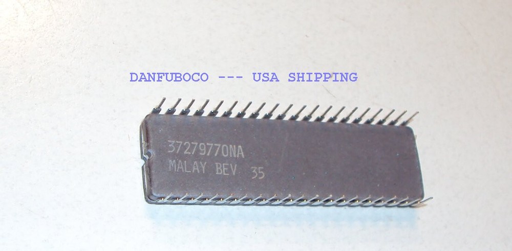 INTEL D80287-10 Math Co-Processor Ceramic from 1980's for that IBM AT computer