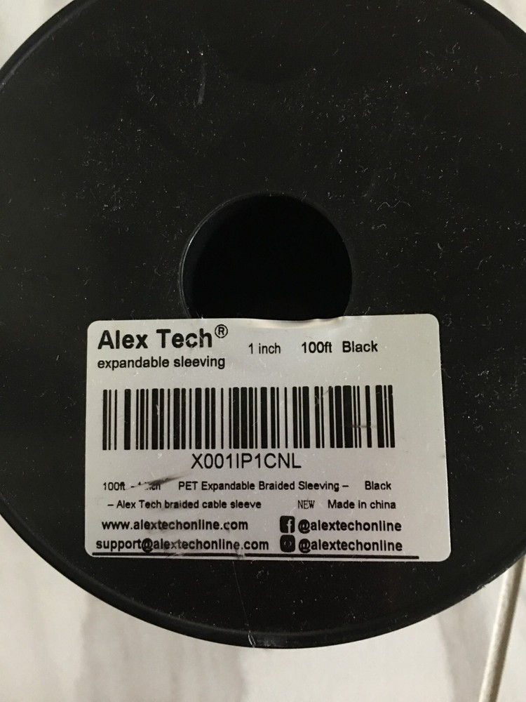 Alex Tech 100ft Expandable Sleeving for cable management, Black, New