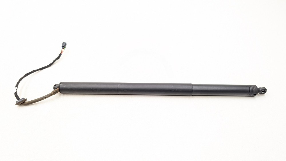 AUDI Q2 TAILGATE ELECTRIC LIFT STRUT 2020