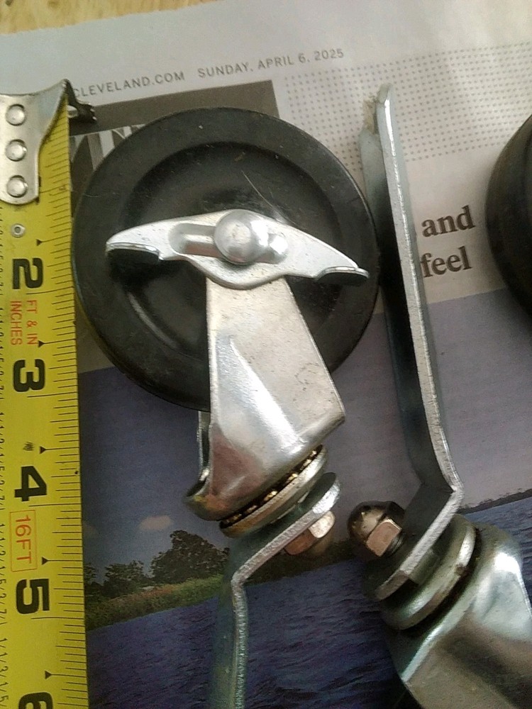 Tripod / Light Stand Universal Swivel Caster Bundle