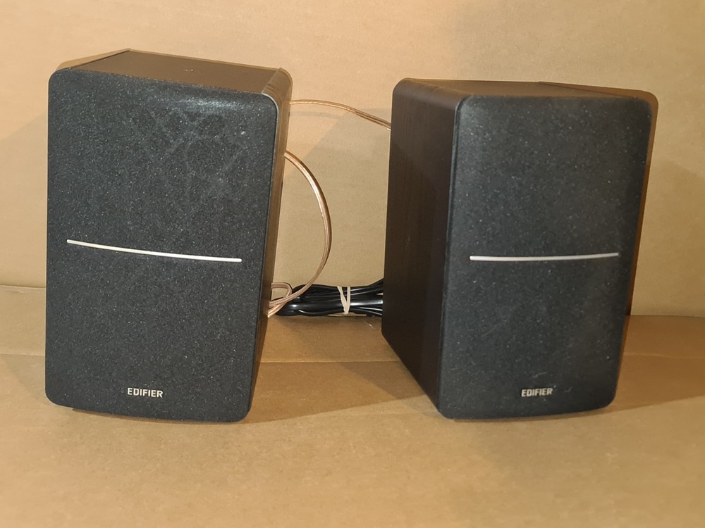 Edifier R1280DBs Active Bluetooth 5.0 Speakers Black Excellent Condition