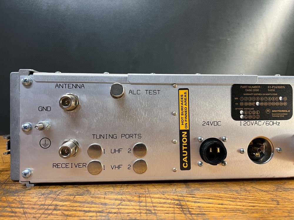 Motorola CM-400UT UHF Transmitter, Air Band