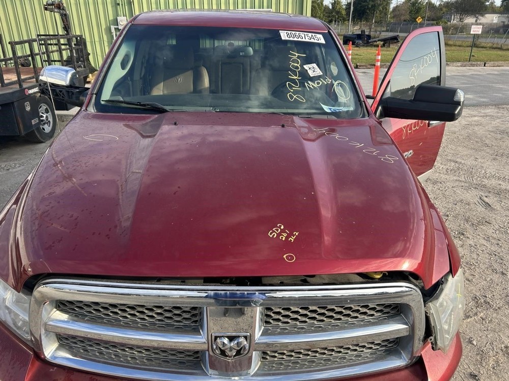 RAM1500 2012 Jack 104924803