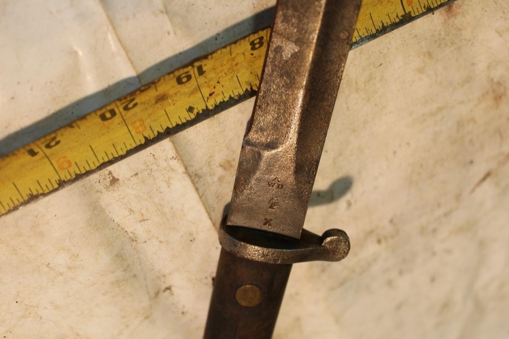 British fighting knife Bayonet,