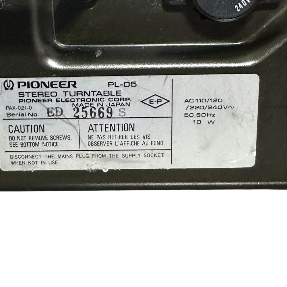 Pioneer PL-05 Front Loading Stereo Turntable POWERS ON - PARTS or Not Working