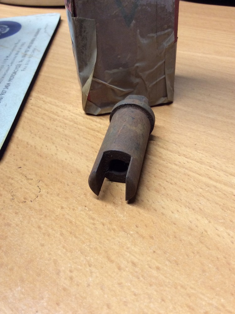 Bsa Tappet Guide 24-0410 Genuine Nos