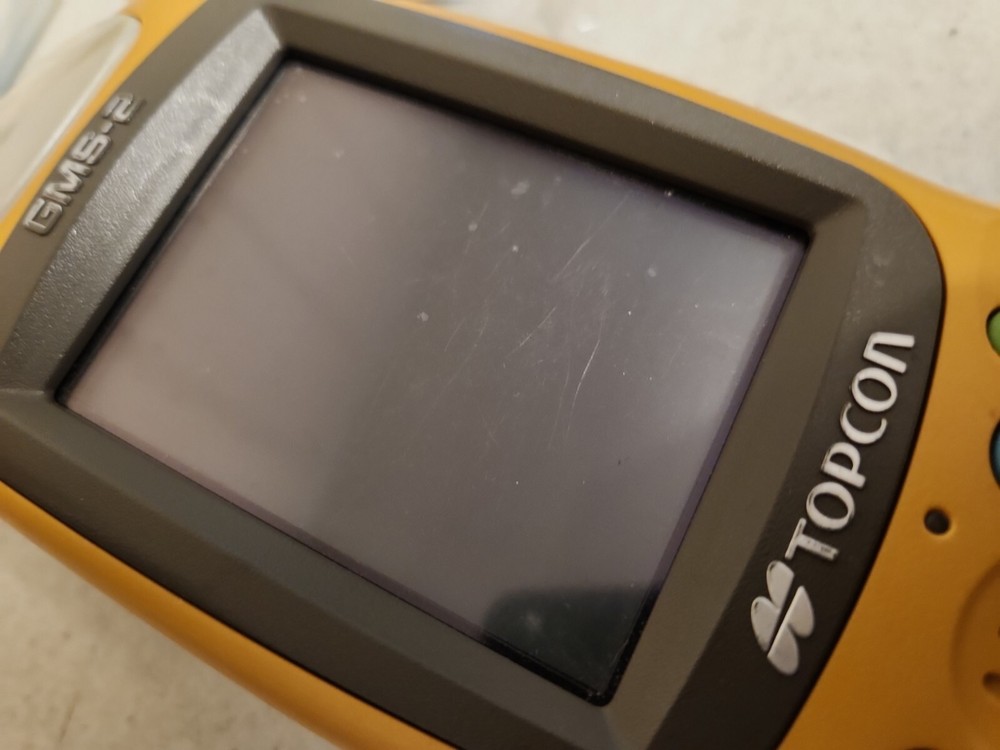 TOPCON GMS-2 GIS /w Charger, Accessories,