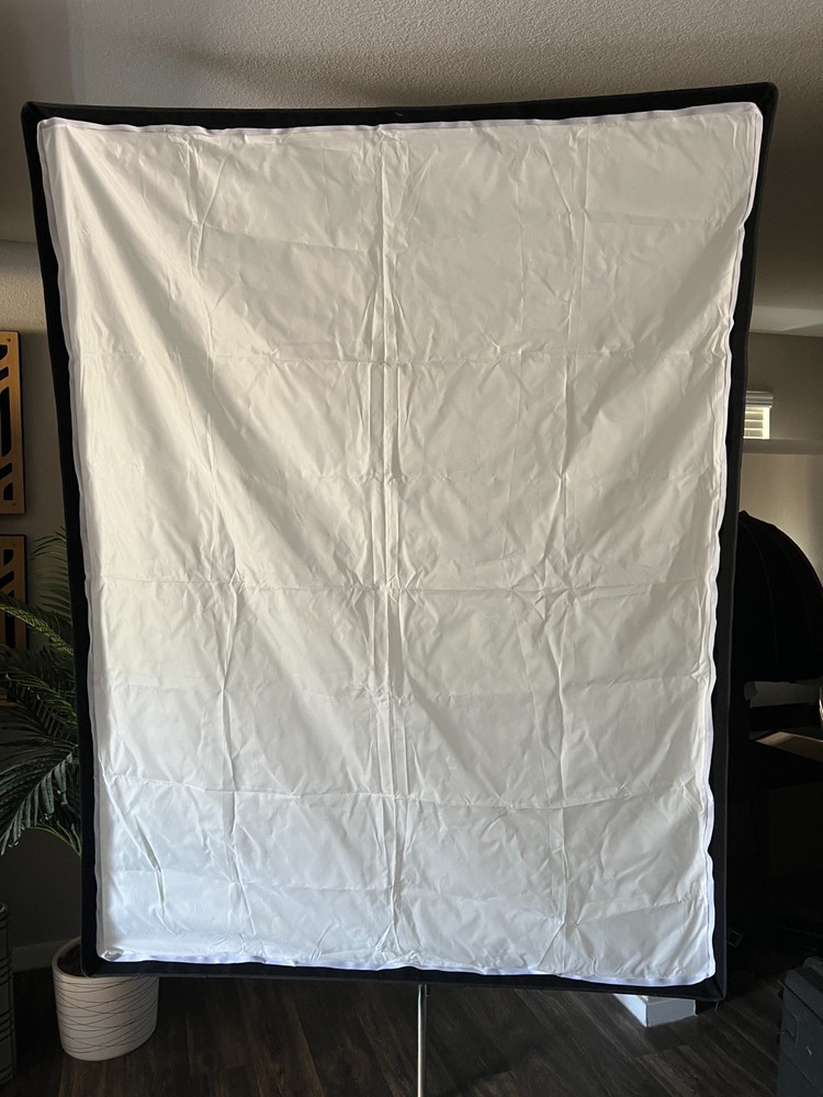 Impact Luxbank 54x72" Softbox + Grid - HUGE!!!