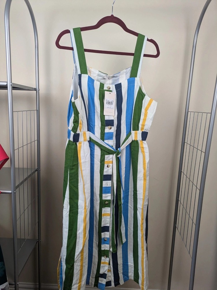 Beautiful size 16 bundle 4 items (1)