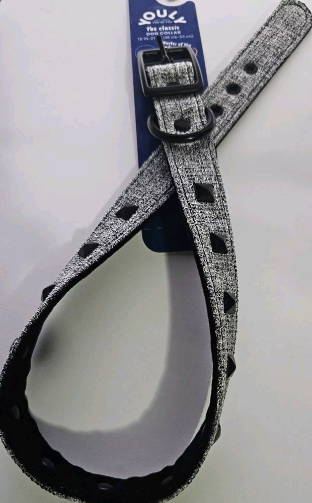 YOULY Classic Black Stud Dog Collar, Medium