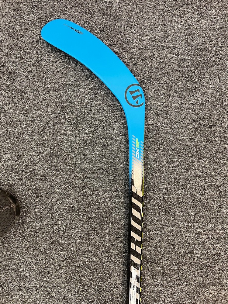Alpha DX4 Junior Composite Hockey Stick 35 Flex