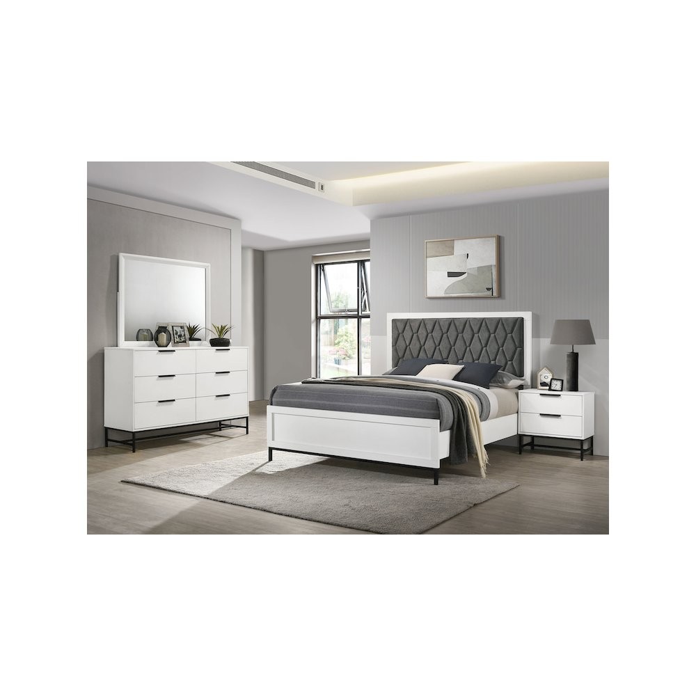 Sonora 4-piece Eastern King Bedroom Set White