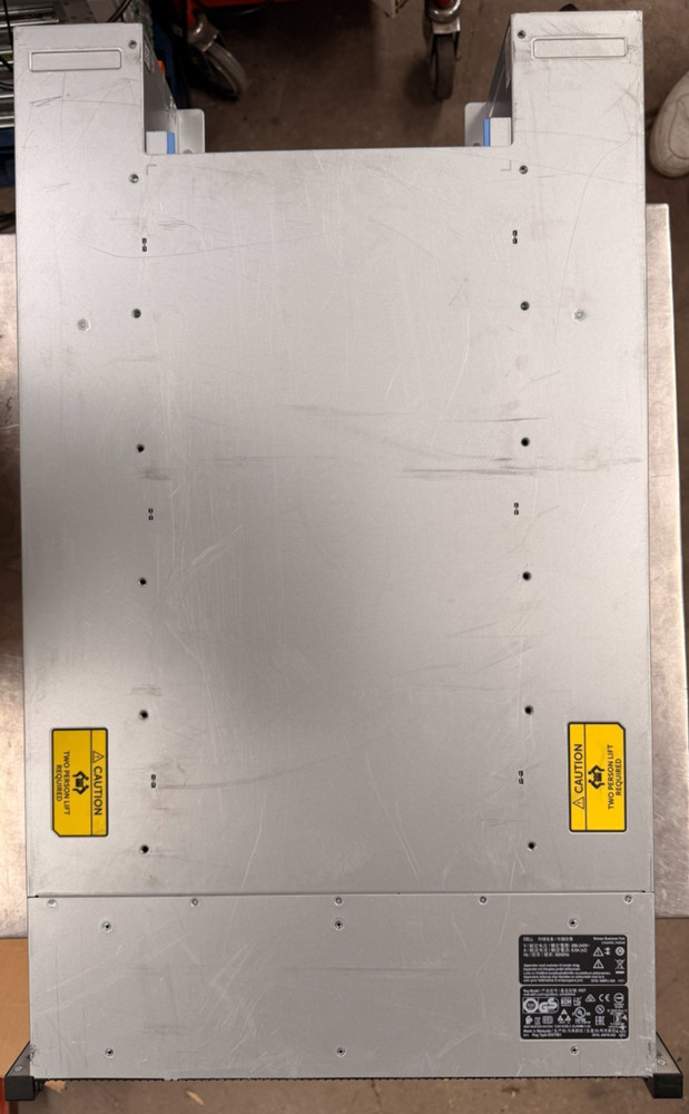 Dell EMC SC5020 Storage Array | No HDDS | 2x Storage Controllers | 2x PSU