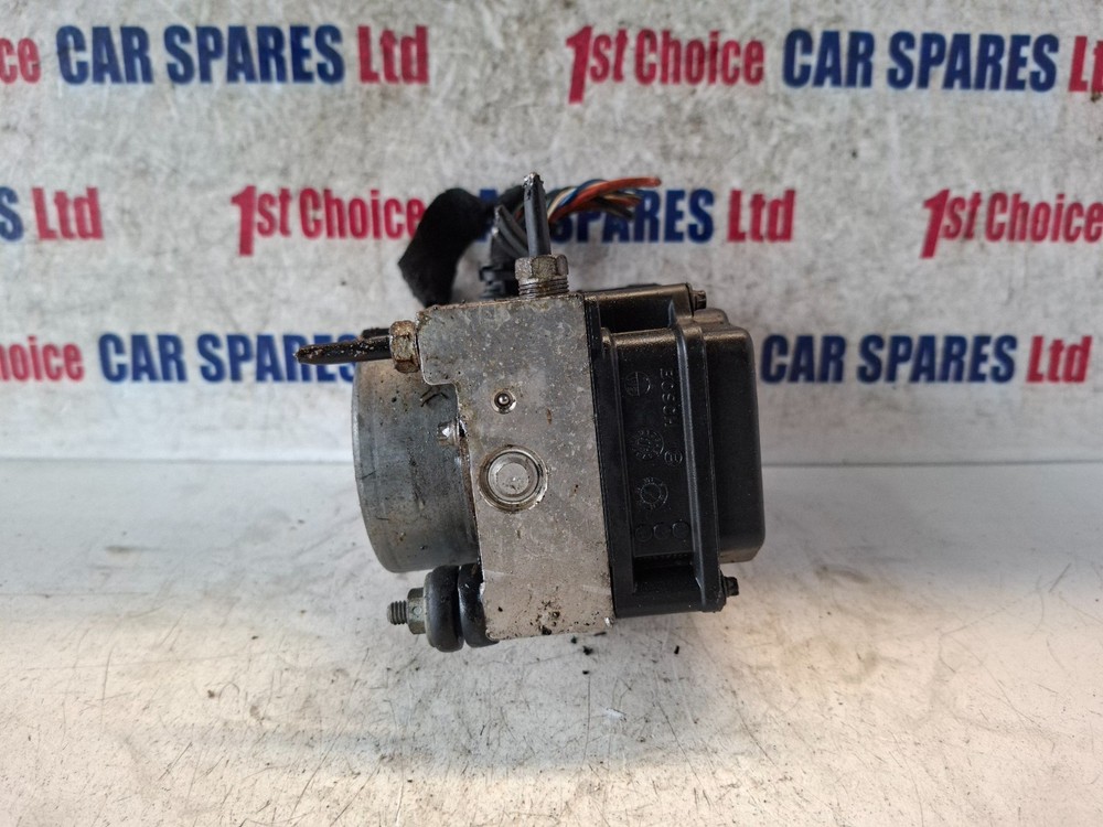VAUXHALL CORSA MK3 D 2009 ABS PUMP CONTROL MODULE UNIT 0265800796