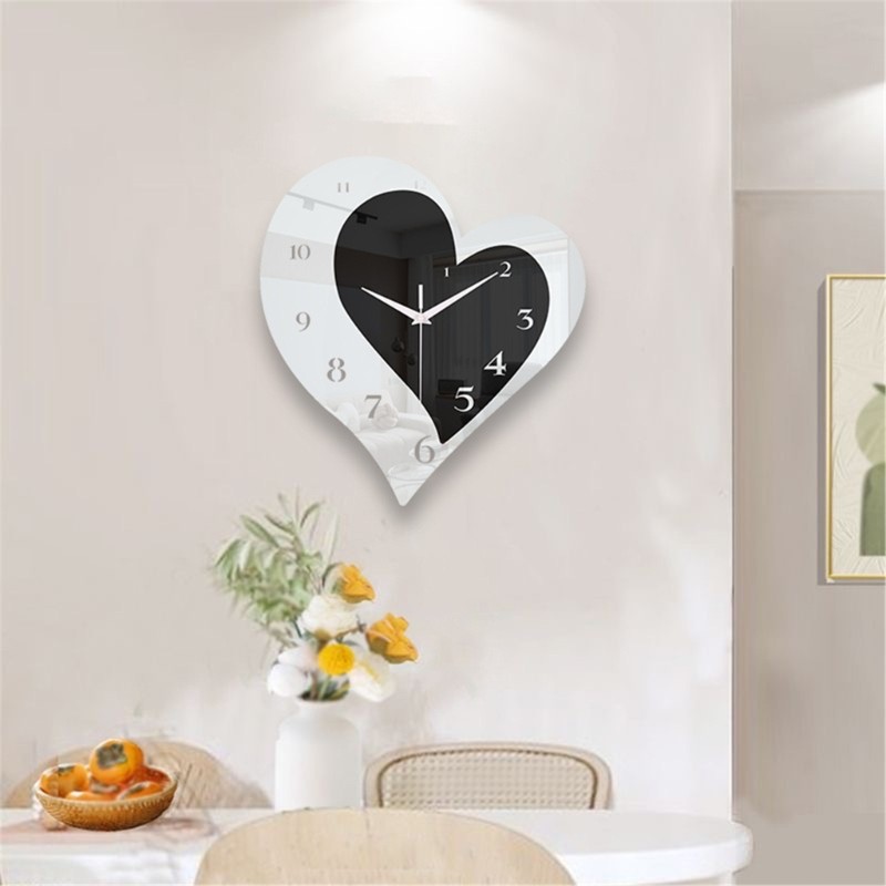 Decorative Heart Wall Clock Acrylic Quiet Operations Wall Clock for Office Home