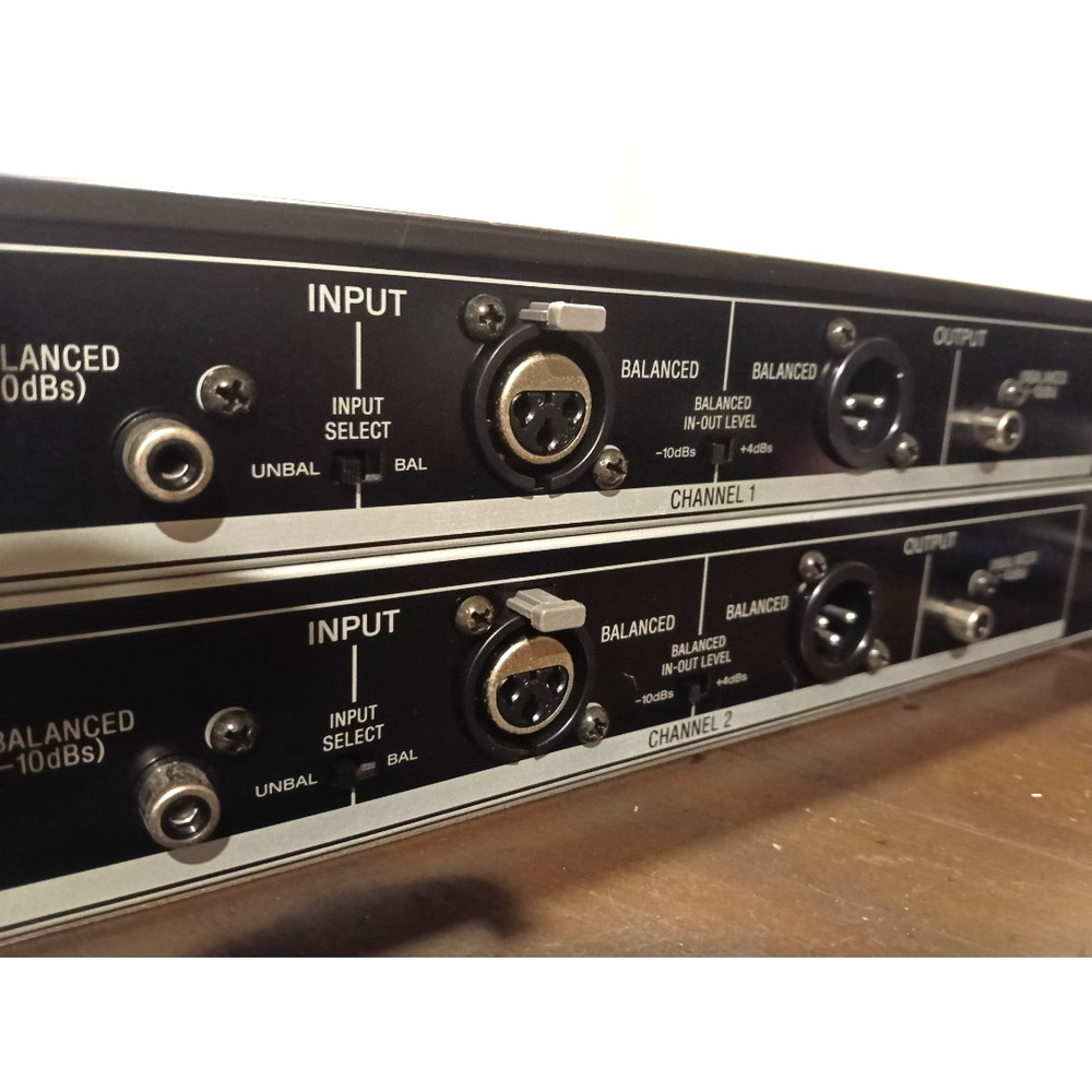 SONY 2ch Graphic Equalizer Rack Unit SRP-210 AC100V