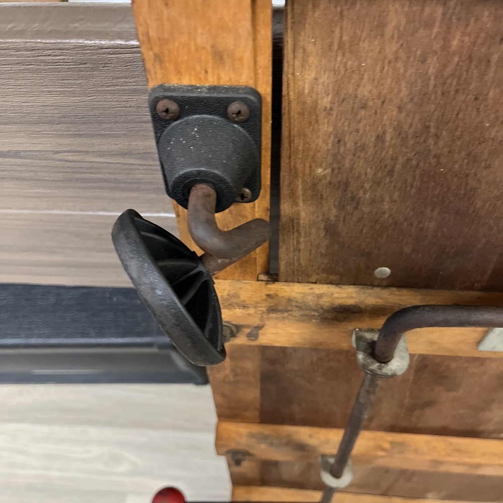 Pioneer Creeper - Model 55N - Adjustable Head Rest