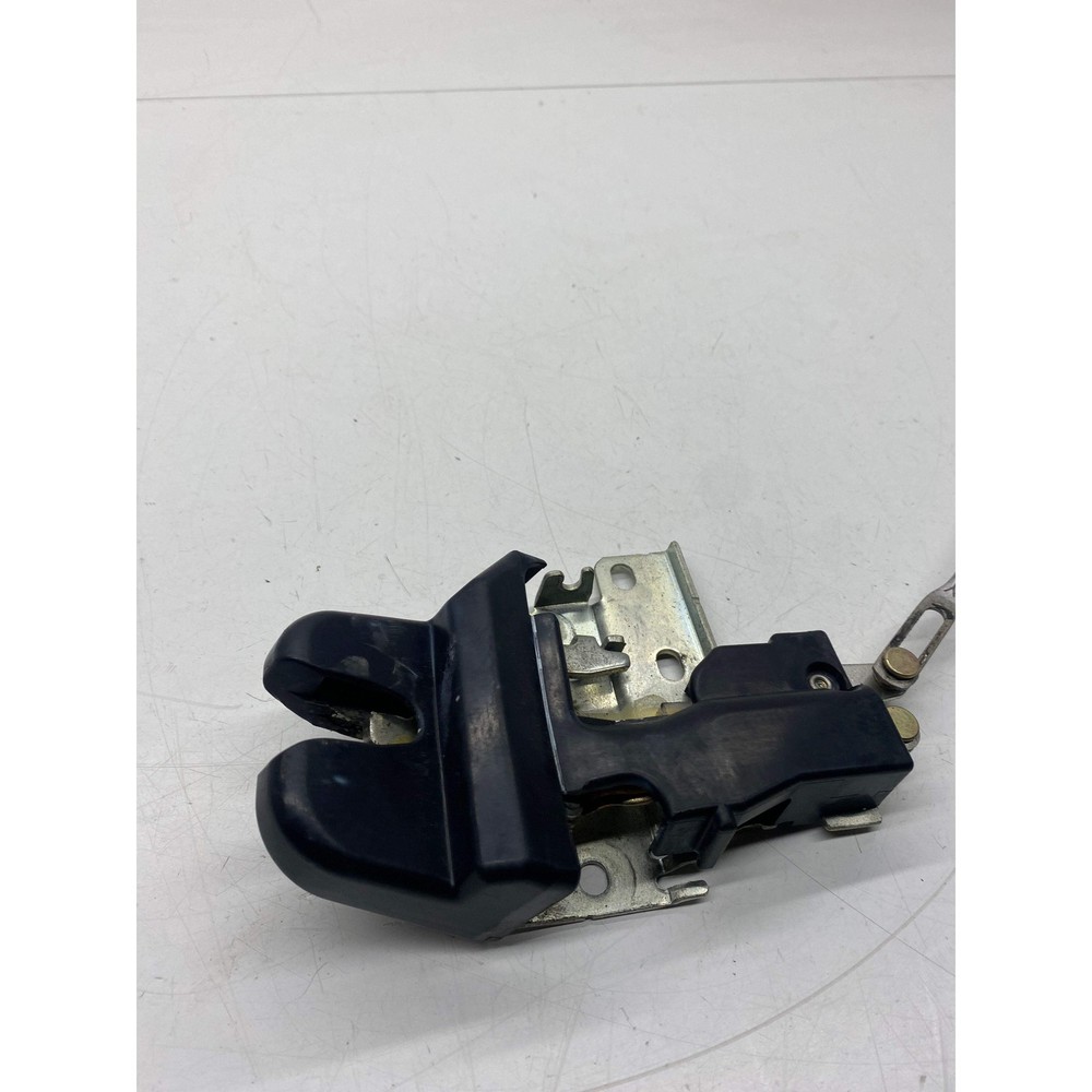 Mitsubishi Evolution Boot latch Evo 9 2006 Lancer