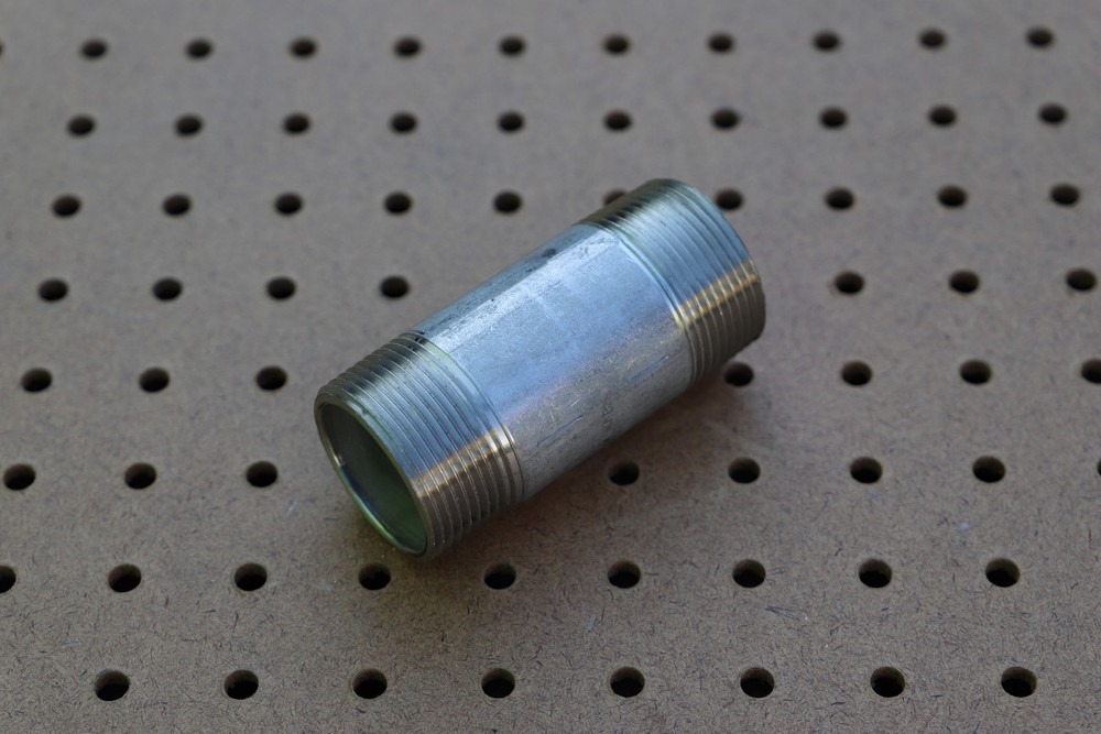 STAINLESS STEEL BARREL PIPE NIPPLE THREADED