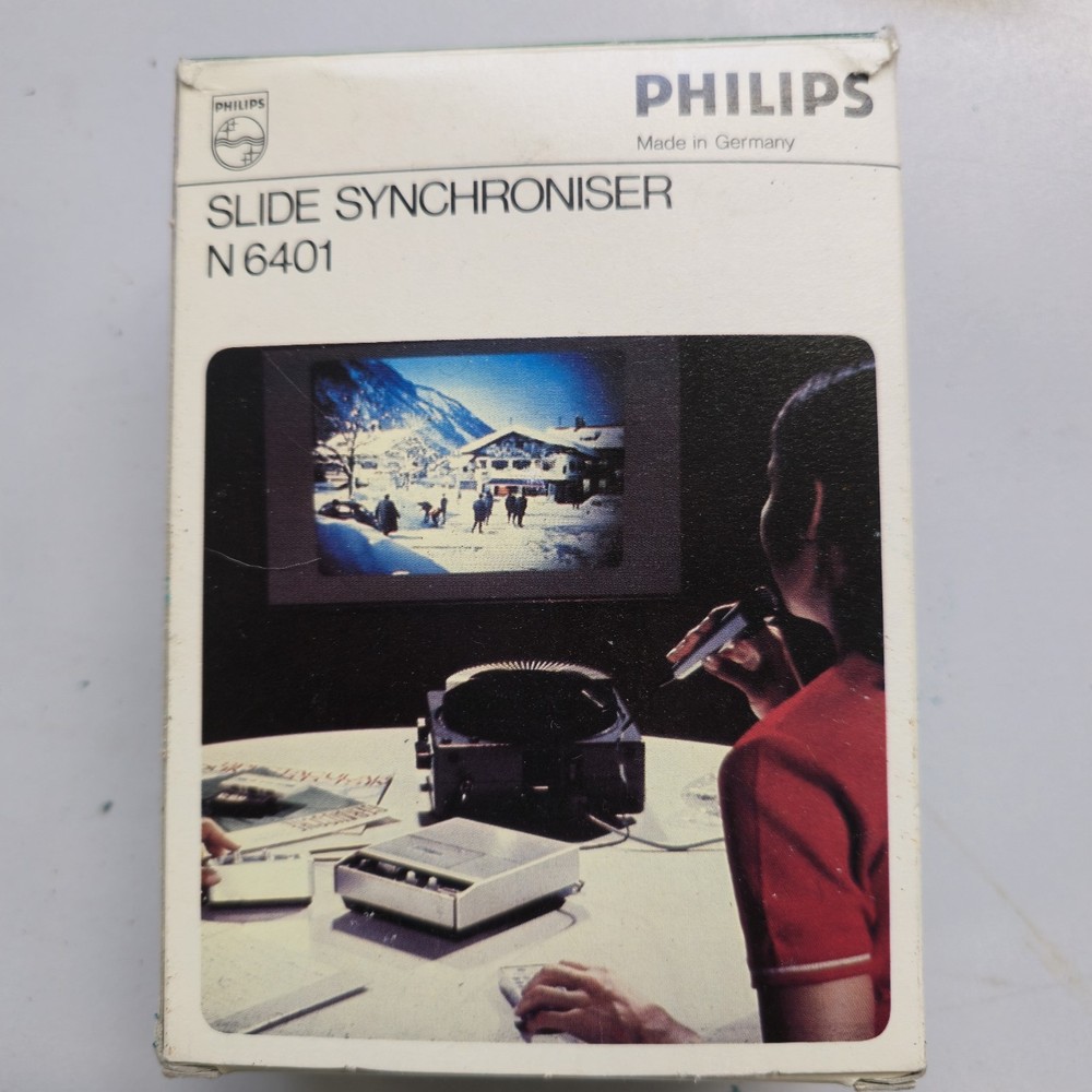 Philips Slide Synchroniser N6401 in original box with instructions