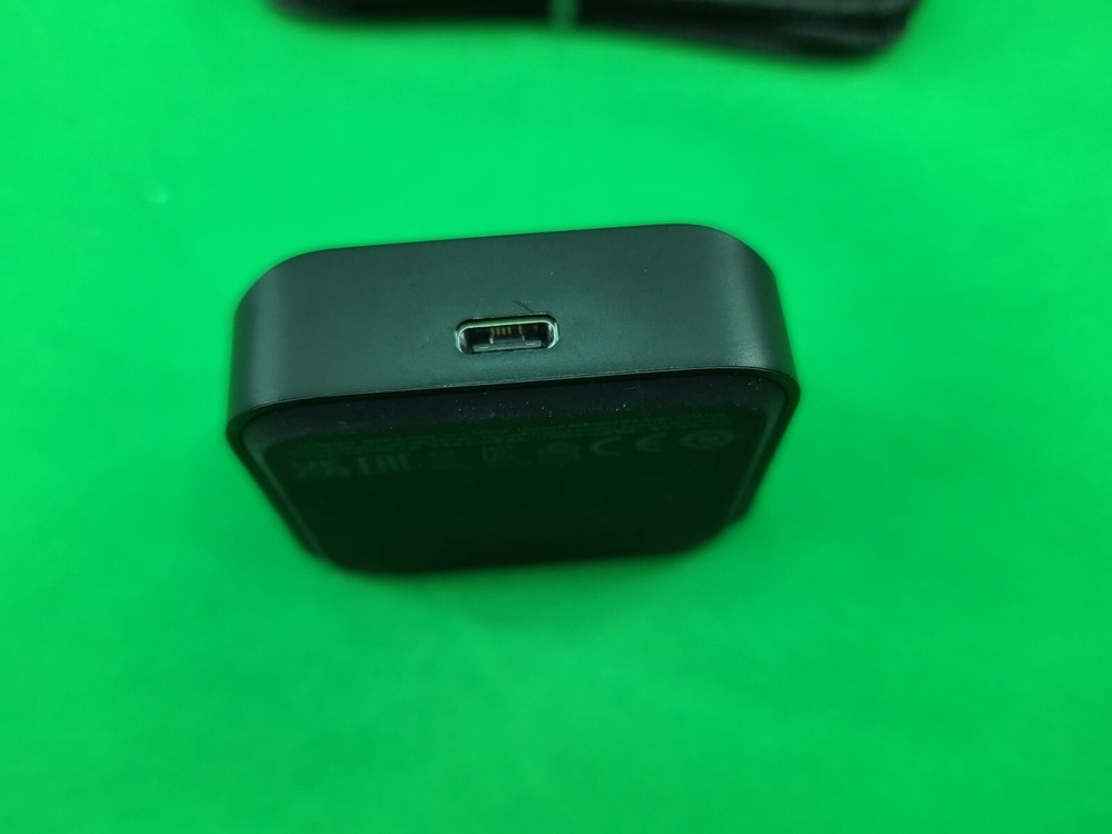 MICROSOFT (1924) XBOX ELITE SERIES 2 CONTROLLER CHARGER CHARGING DOCK & CABLE