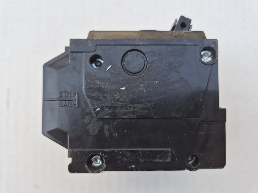 ABB 100 Amp 1 in. 3-Pole Circuit Breaker (THQL32100A) THQL32100A
