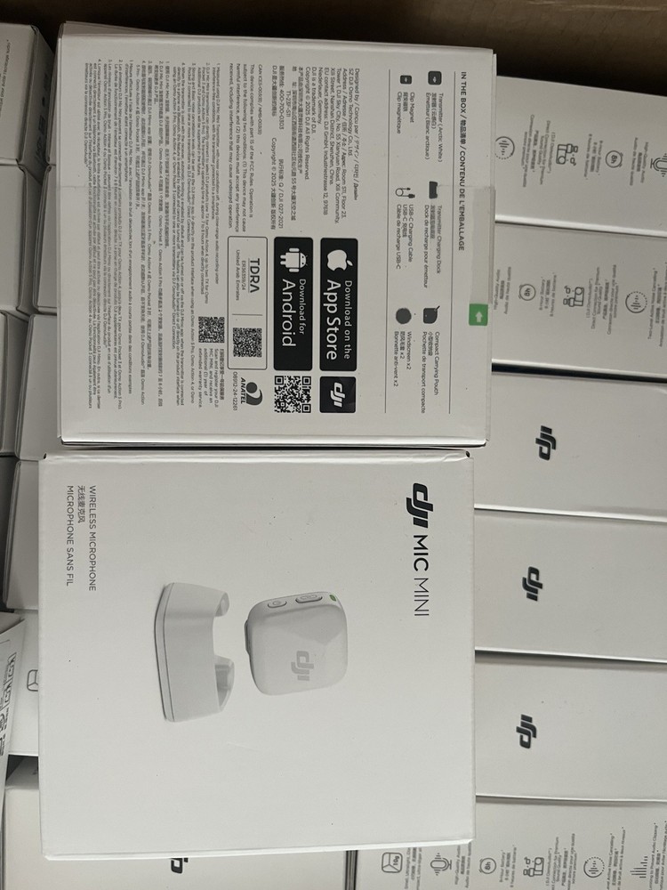 DJI Mic Mini Transmitter (Arctic White), Ultralight, Wireless Lavalier Microphon