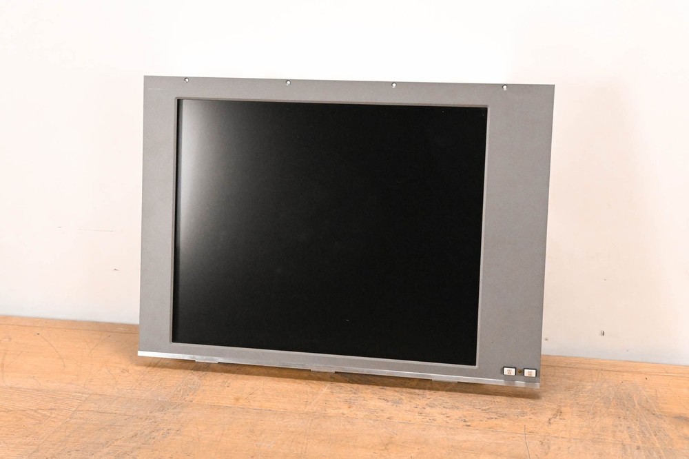 Solid State Logic C300 HD Operator Display (DVI/VGA, EXT K/B & EXT VID) CG01U0G