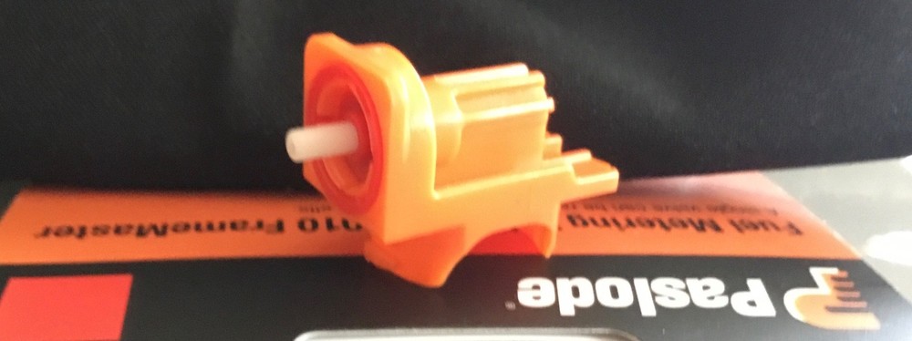 - Paslode Gas Tips / Fuel Can Valves RED.