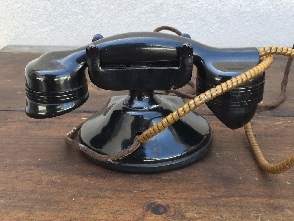 Monophone no dial Automatic Electric Company with working Ringer Box set.