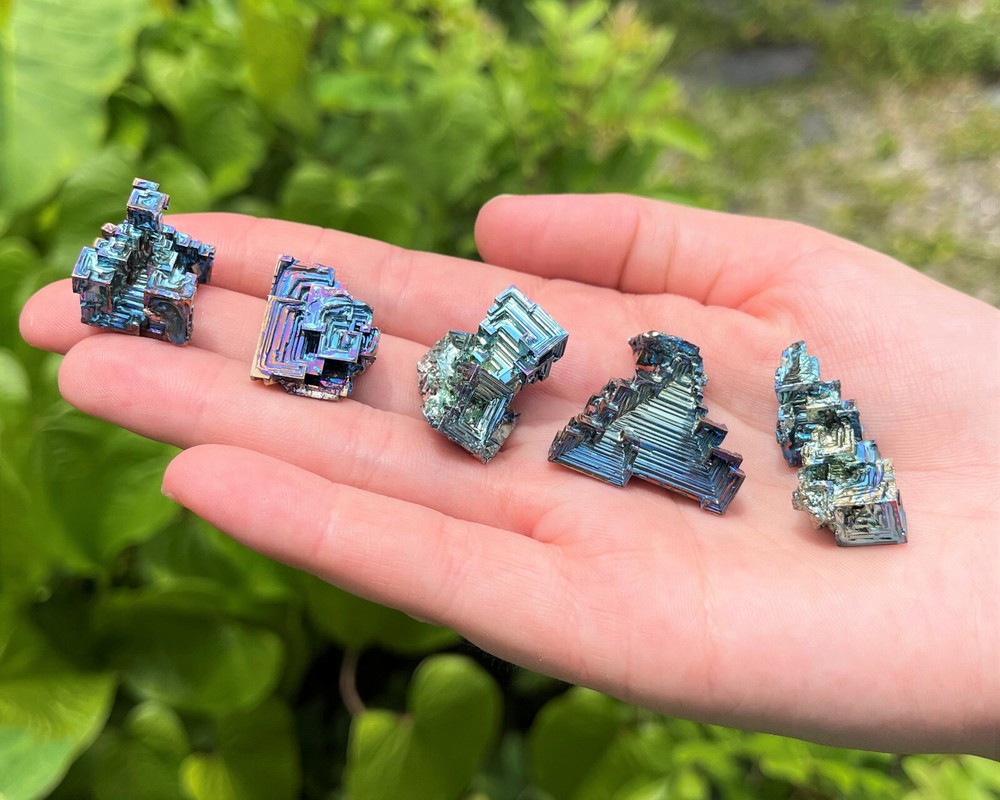 Rainbow Bismuth Crystal Gift Box, 8 oz: 5 - 6 Pieces (A Grade Bismuth Specimens)