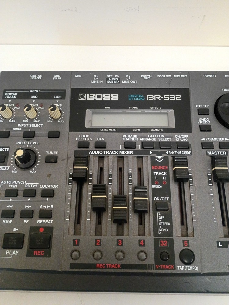 Boss BR-532 Digital Studio Compact 4-Track Recorder W/ Memory Card