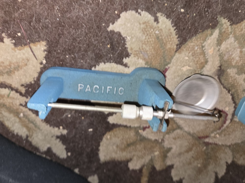 Vintage Pacific Reloading Balance Beam Powder Scale